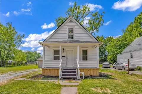 916 E 34th St, Lorain, OH 44055 photo 1