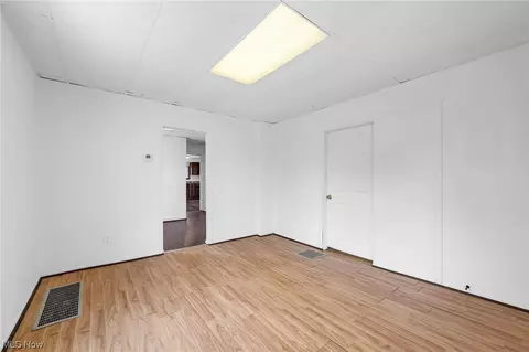 916 E 34th St, Lorain, OH 44055 photo 20