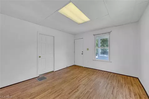 916 E 34th St, Lorain, OH 44055 photo 19