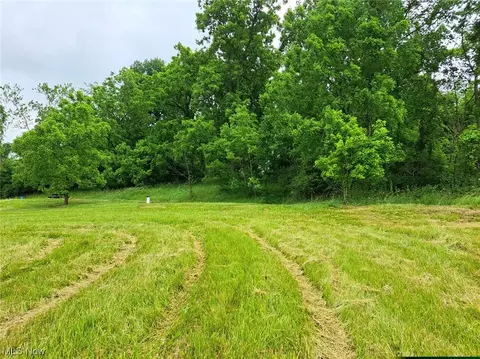 20311 Leatherwood Rd, Salesville, OH 43778