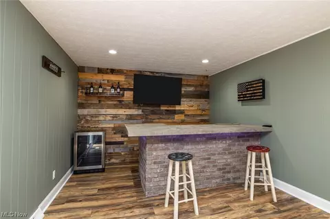 7359 Ames Rd, Parma, OH 44129 photo 10
