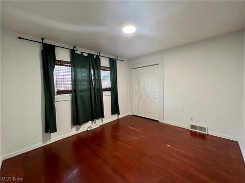 514 Summit Ave, Niles, OH 44446 photo 6