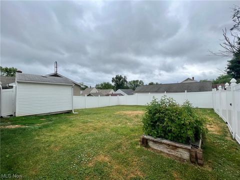 514 Summit Ave, Niles, OH 44446 photo 14