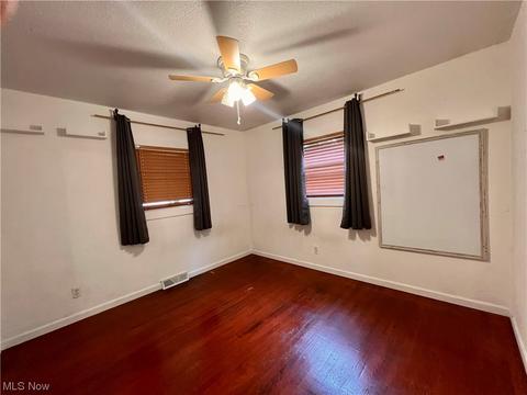 514 Summit Ave, Niles, OH 44446 photo 9