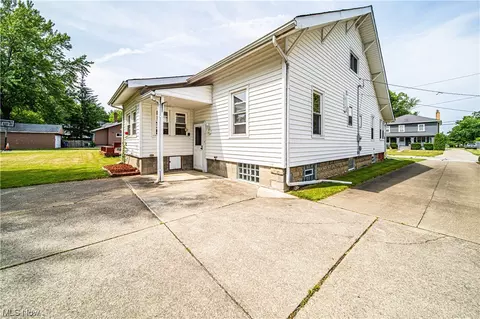 4779 Eldo St, Willoughby, OH 44094 photo 3