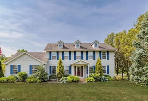 39527 Slife Rd, Grafton, OH 44044