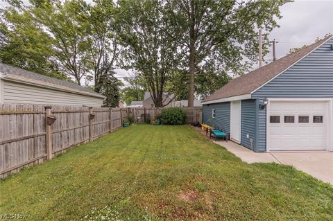 371 Olive St, Elyria, OH 44035 photo 30