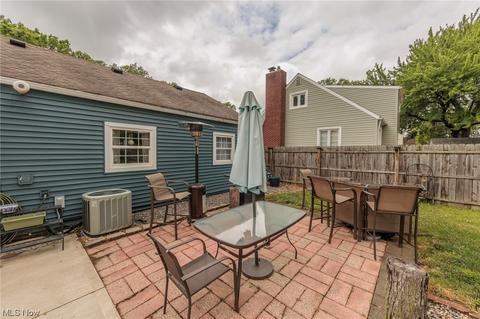 371 Olive St, Elyria, OH 44035 photo 26