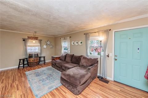 371 Olive St, Elyria, OH 44035 photo 3