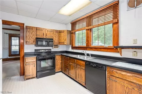 321 Ohio St, Huron, OH 44839 photo 15
