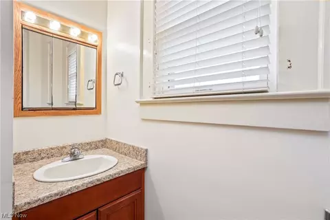 321 Ohio St, Huron, OH 44839 photo 17