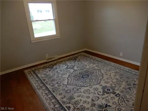 607 Ash St, Coshocton, OH 43812 photo 13