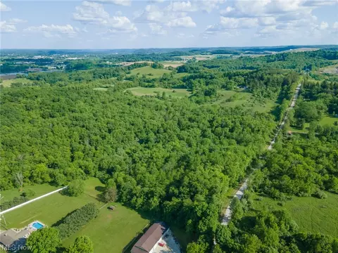 Swonger Rd, Dover, OH 44622 photo 5