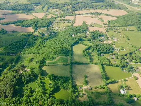 Swonger Rd, Dover, OH 44622 photo 3