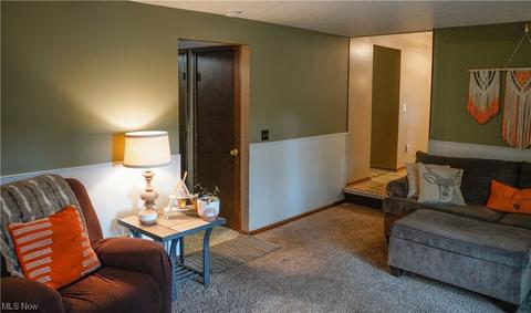10471 E River Rd, Elyria, OH 44035 photo 19