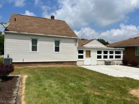 6624 Hillside Rd, Independence, OH 44131 photo 15