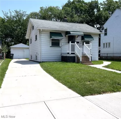 885 E 239th St, Euclid, OH 44123 photo 1