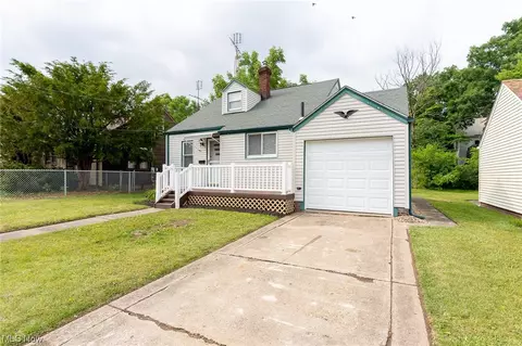 3303 9th St NW, Canton, OH 44708 photo 1