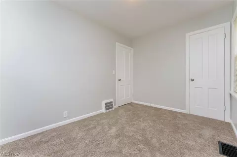3303 9th St NW, Canton, OH 44708 photo 11