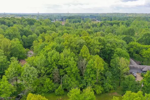 Pergl Road, Glenwillow, OH 44139 photo 5