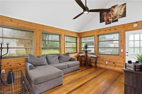 211 Beebe Ave, Elyria, OH 44035 photo 15