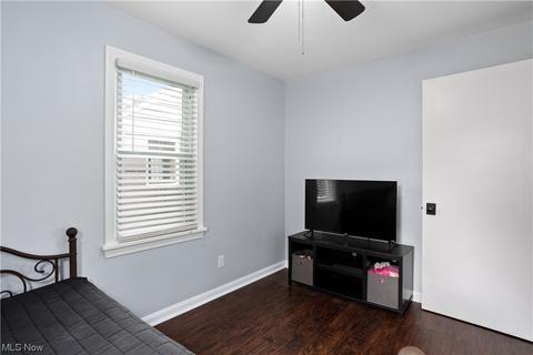 211 Beebe Ave, Elyria, OH 44035 photo 25