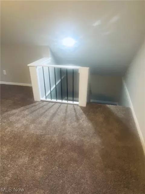 369 Maplewood Ave, Struthers, OH 44471 photo 15