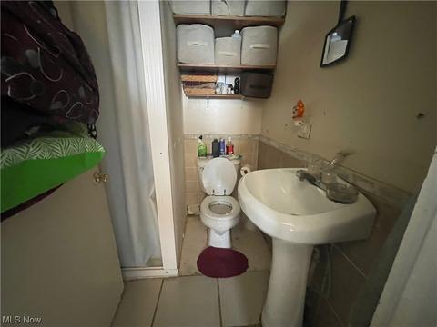 132 Bedford Ave NW, Canton, OH 44708 photo 9
