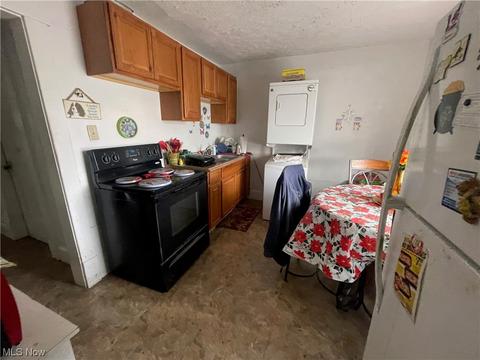 132 Bedford Ave NW, Canton, OH 44708 photo 11