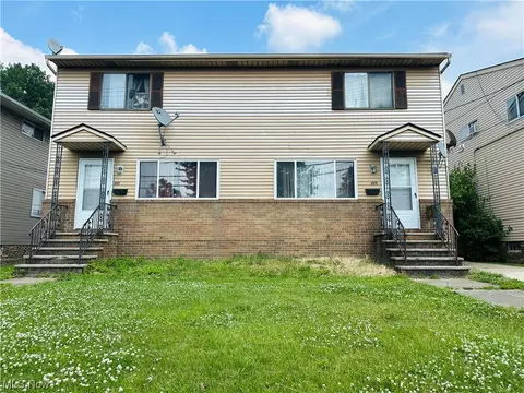 941 E 250th St, Euclid, OH 44132 photo 1