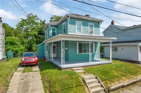 132 Grandview Ave, Mingo Junction, OH 43938