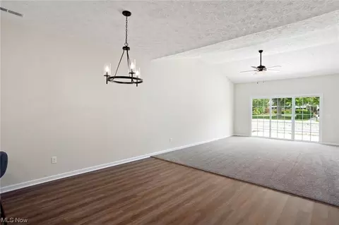 244 Silver Spring Cir, Elyria, OH 44035 photo 11