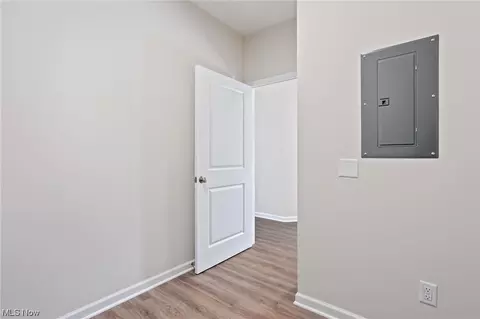 244 Silver Spring Cir, Elyria, OH 44035 photo 21
