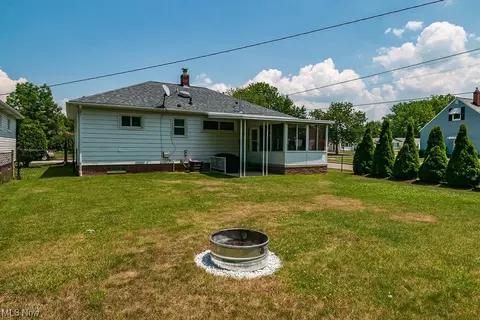 1766 Eldon Dr, Wickliffe, OH 44092 photo 31