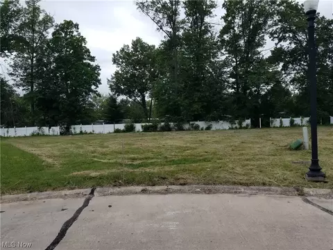 40101 Ryan Ct, Elyria, OH 44035 photo 5