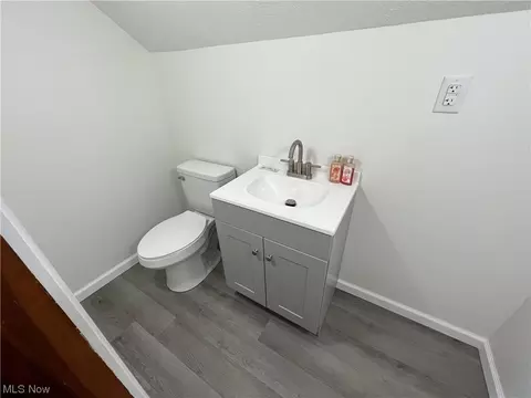 1000 E Front St, Dover, OH 44622 photo 21