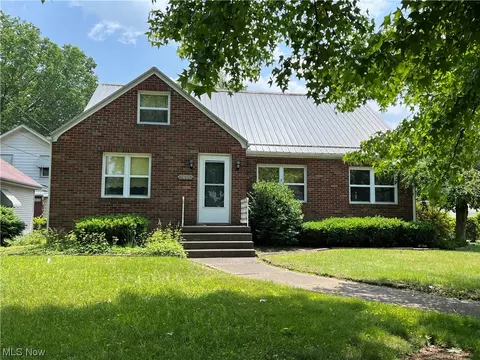 1000 E Front St, Dover, OH 44622 photo 22