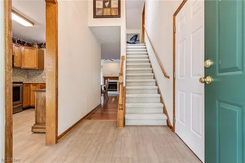 4622 Preserve Dr NW, Canton, OH 44708 photo 2
