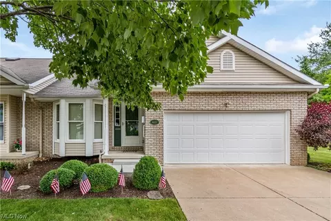 4622 Preserve Dr NW, Canton, OH 44708 photo 1