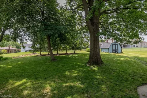 4424 Rollingview Dr, Seven Hills, OH 44131 photo 32