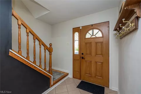 4424 Rollingview Dr, Seven Hills, OH 44131 photo 28