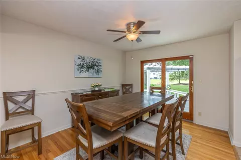 4424 Rollingview Dr, Seven Hills, OH 44131 photo 7