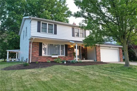4424 Rollingview Dr, Seven Hills, OH 44131 photo 35