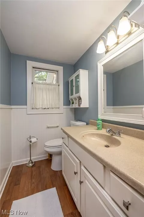 4424 Rollingview Dr, Seven Hills, OH 44131 photo 13