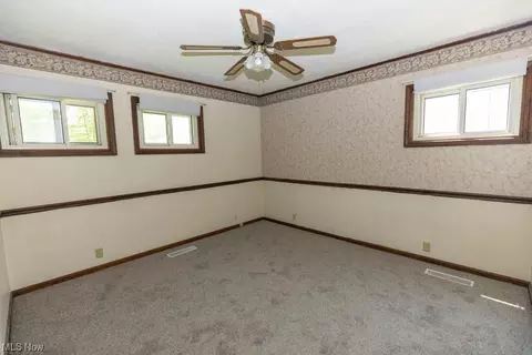 479 Olivet Dr, Elyria, OH 44035 photo 12