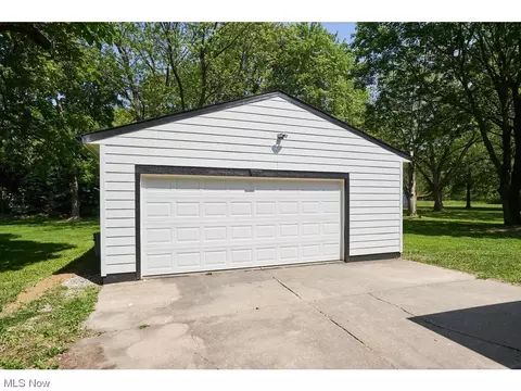 5907 Kellar Rd, New Franklin, OH 44319 photo 24