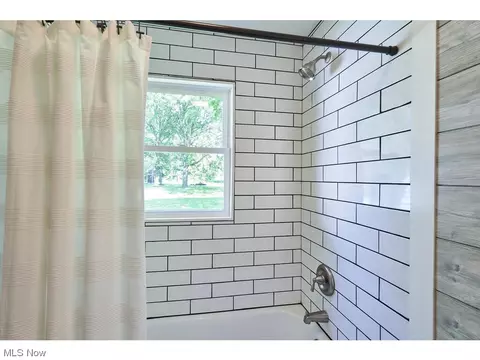 5907 Kellar Rd, New Franklin, OH 44319 photo 16