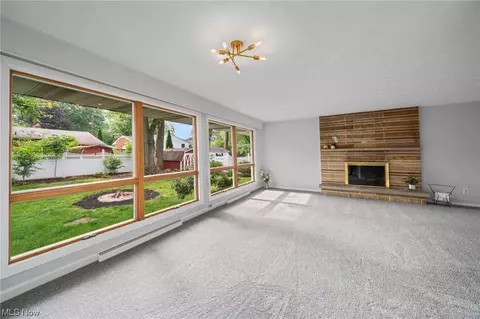 720 Charldon Ave SW, Massillon, OH 44646 photo 5