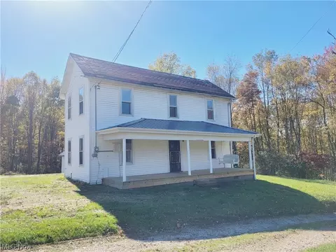 4940 Staunton Tpke, Davisville, WV 26142
