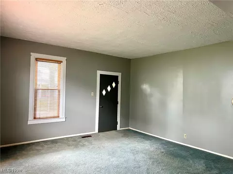 131 S 6th St, Dennison, OH 44621 photo 8